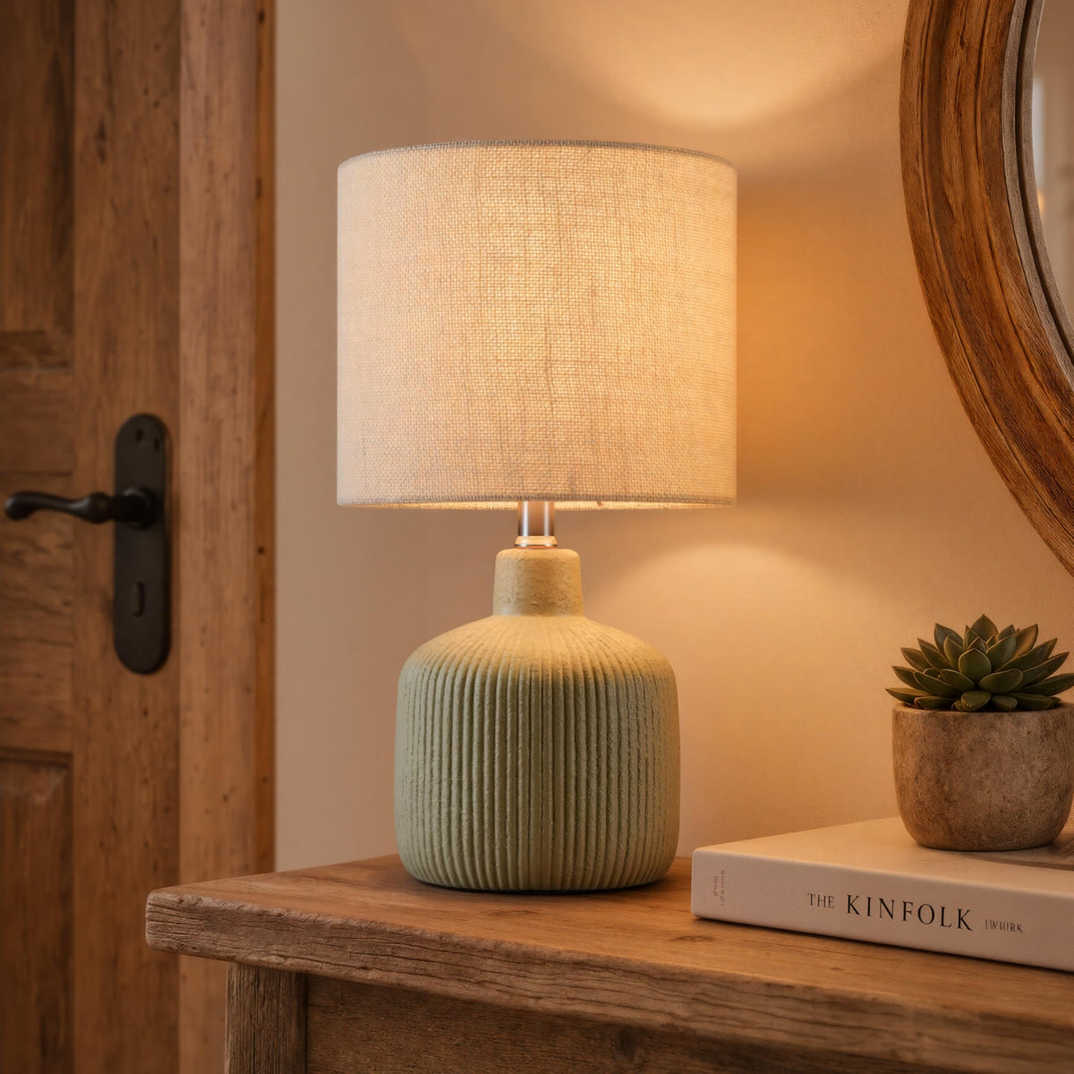 Ceramic Table Lamp, Off-White, 17.75"