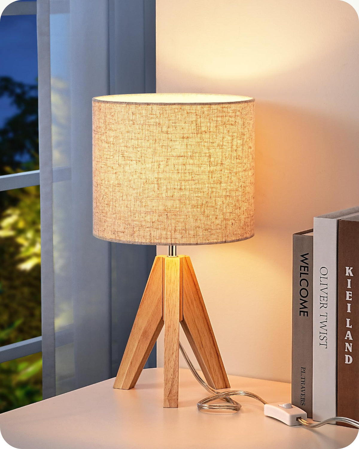 EDISHINE Tripod Table Lamp, Small Cute Bedside Lamp, 14.2 Inch, E26 Base