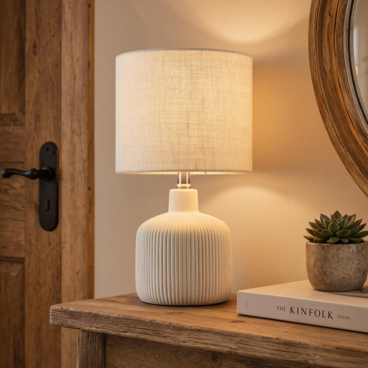 Ceramic Table Lamp, Off-White, 17.75"